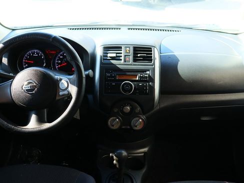 Used 2012 Nissan Versa SV image 32