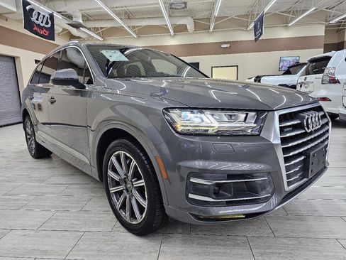 Used 2018 Audi Q7 3.0T Premium Plus w/ Premium Plus Package AWD/4WD image 5