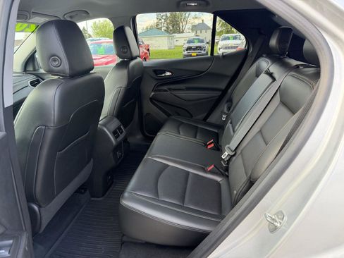 Used 2020 Chevrolet Equinox Premier AWD/4WD image 24