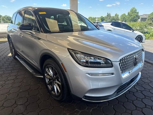 Used 2020 Lincoln Corsair AWD w/ Premium Package image 4