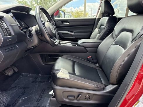 Used 2023 Nissan Pathfinder SL AWD/4WD image 23