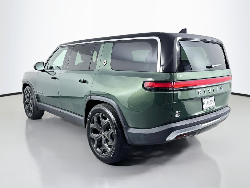 Used 2025 Rivian R1S Adventure Dual AWD/4WD image 9