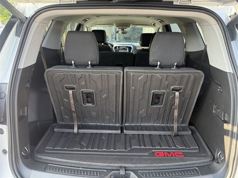 Used 2019 GMC Acadia SLE AWD/4WD image 29