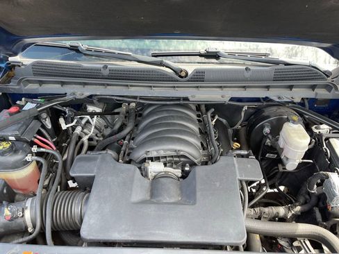 Used 2019 Chevrolet Silverado 1500 LT w/ All Star Edition image 32