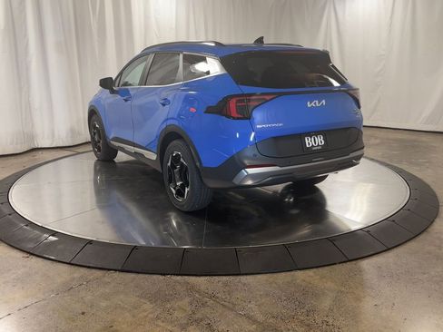 New 2026 Kia Sportage EX w/ EX Panorama Roof Package image 8