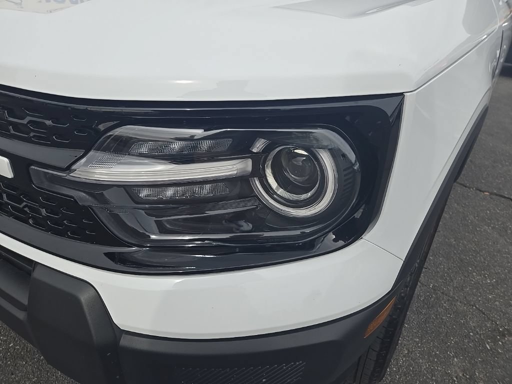 Used 2026 Ford Bronco Sport Outer Banks AWD/4WD image 32