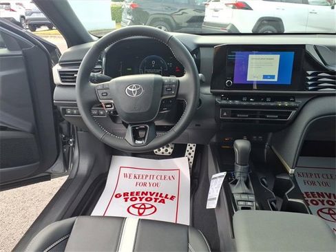 New 2026 Toyota Camry SE image 10