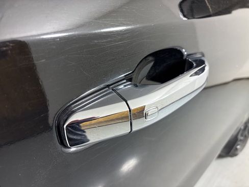 Used 2022 Chevrolet Silverado 1500 LTZ image 15