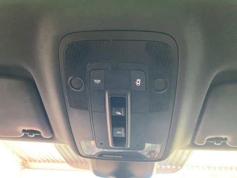 Used 2021 Audi Q3 2.0T Premium image 24