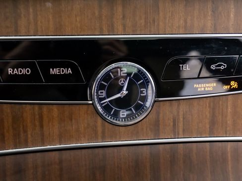 Used 2020 Mercedes-Benz C 300 C 300 image 29