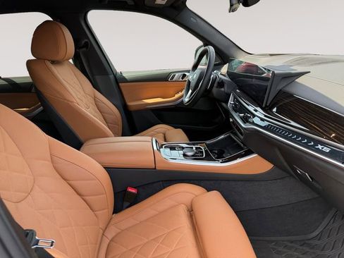 Used 2024 BMW X5 xDrive40i w/ Premium Package AWD/4WD image 15