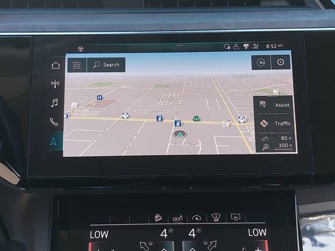 Used 2019 Audi e-tron Prestige AWD/4WD image 24