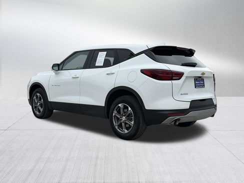 Used 2023 Chevrolet Blazer LT FWD image 8