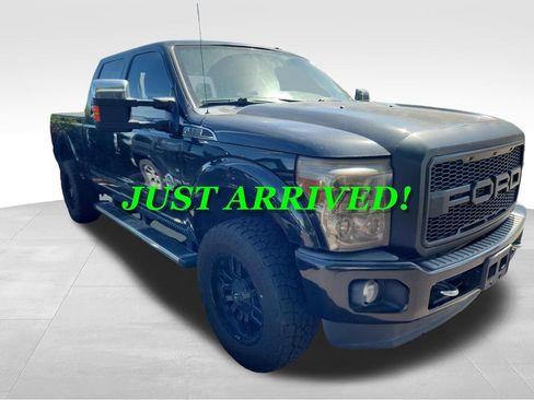Used 2015 Ford F350 Platinum AWD/4WD image 3