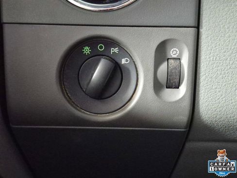 Used 2007 Ford F150 XLT image 16