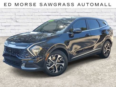 Used 2023 Kia Sportage EX image 1