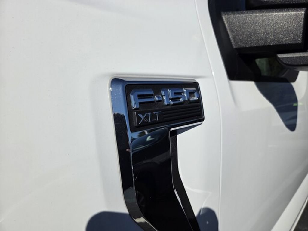 Used 2021 Ford F150 XLT w/ Trailer Tow Package AWD/4WD image 3