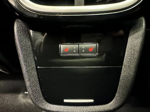 Used 2022 Lincoln Nautilus Reserve w/ Equipment Group 201A image 27