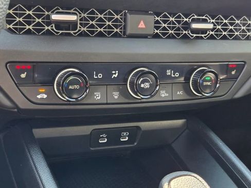 Certified 2024 Honda Accord EX image 24
