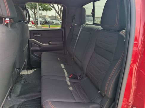 Certified 2024 Nissan Frontier Pro-X RWD image 25