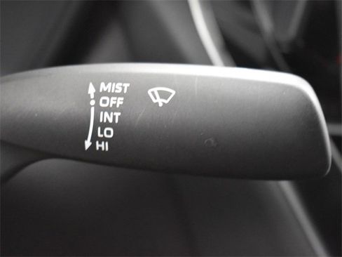 Used 2024 Toyota Corolla LE image 27