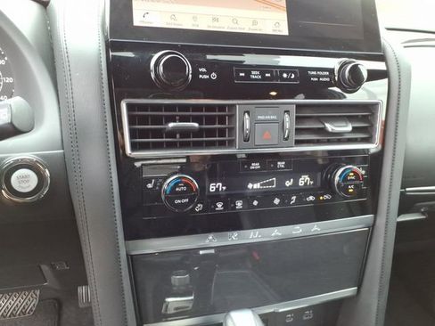 Used 2021 Nissan Armada SL w/ Midnight Edition Package image 12