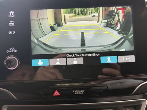 Used 2022 Honda Pilot Elite image 12