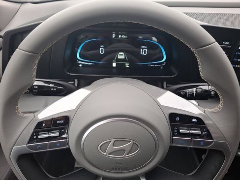 New 2026 Hyundai Elantra SEL Sport Premium FWD image 16