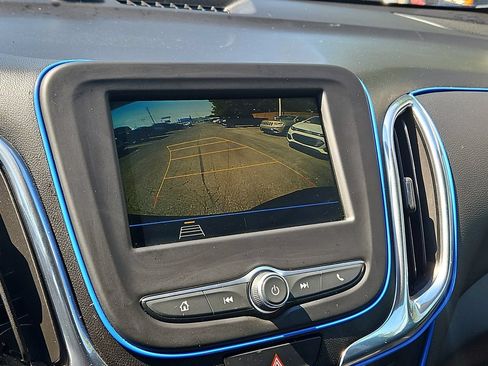 Used 2019 Chevrolet Equinox LT AWD/4WD image 28