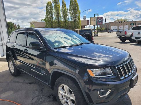 Used 2015 Jeep Grand Cherokee Laredo w/ Quick Order Package 23E AWD/4WD image 7