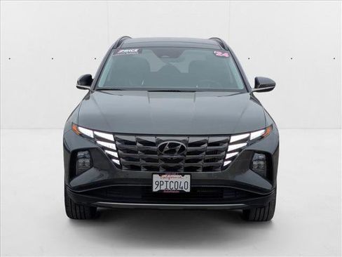 Used 2024 Hyundai Tucson Limited image 2