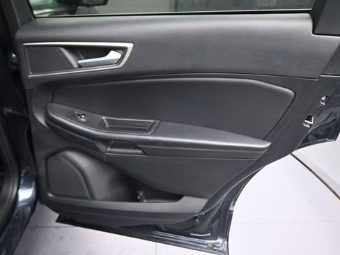 Used 2024 Ford Edge SEL AWD/4WD image 15