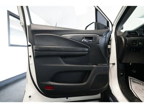 Used 2019 Honda Pilot EX-L image 17