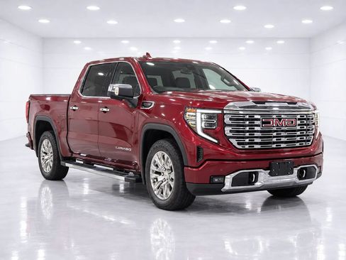 Used 2023 GMC Sierra 1500 Denali w/ Technology Package AWD/4WD image 7