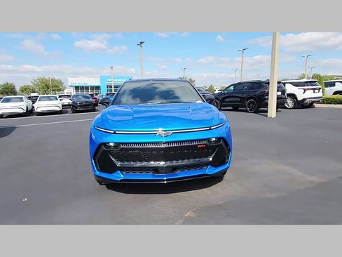 New 2026 Chevrolet Equinox EV RS image 27