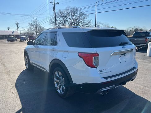 Used 2020 Ford Explorer Platinum w/ Premium Technology Package image 7