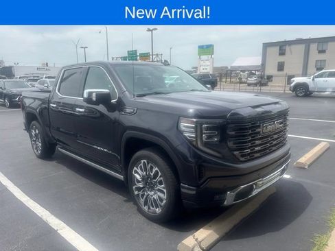 Used 2024 GMC Sierra 1500 Denali Ultimate AWD/4WD image 1