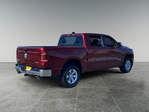 Used 2023 RAM 1500 Laramie AWD/4WD image 5