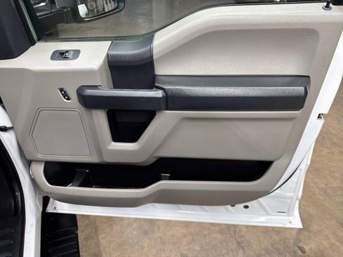 Used 2022 Ford F550 4x4 Crew Cab Super Duty w/ Power Equipment Group image 22