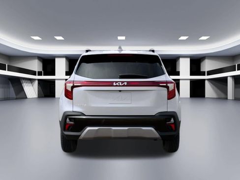 New 2026 Kia Seltos S FWD image 5
