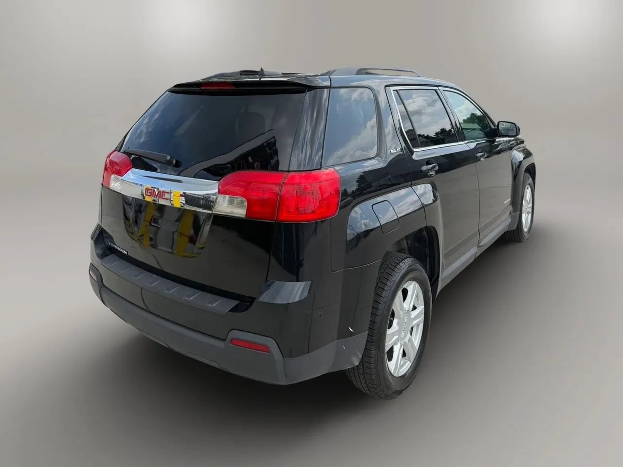 Used 2015 GMC Terrain SLE w/ Convenience Package FWD image 7