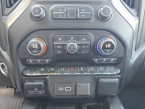 Used 2022 Chevrolet Silverado 1500 LTZ w/ LTZ Premium Package AWD/4WD image 36