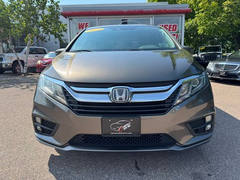 Used 2019 Honda Odyssey EX image 3