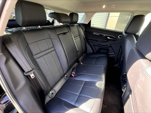 Used 2023 Land Rover Range Rover Evoque S image 27