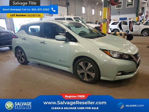 Used 2018 Nissan Leaf SV w/ SV Technology Package FWD image 5