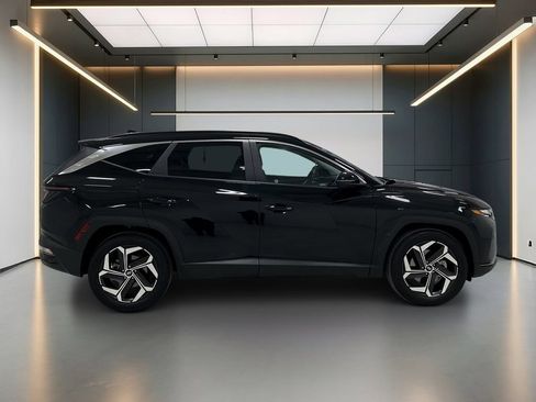 Certified 2024 Hyundai Tucson SEL w/ Convenience Package FWD image 7