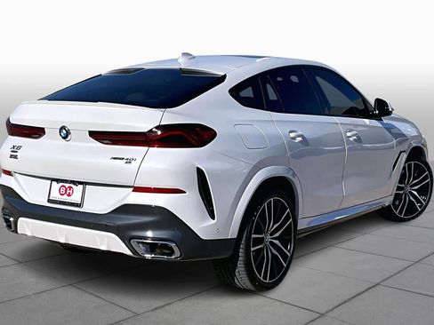 Used 2022 BMW X6 xDrive40i w/ Executive Package image 12