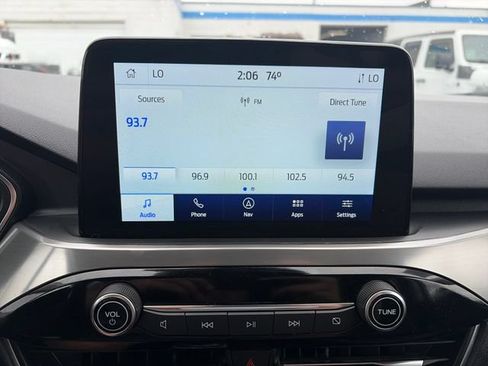 Used 2022 Ford Escape Titanium AWD/4WD image 22