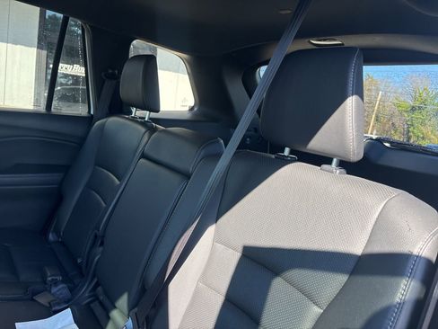Used 2023 Honda Passport EX-L image 5