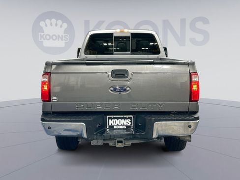 Used 2014 Ford F350 Lariat w/ Chrome Package image 5